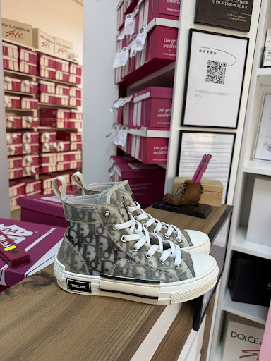 Photo from customer review