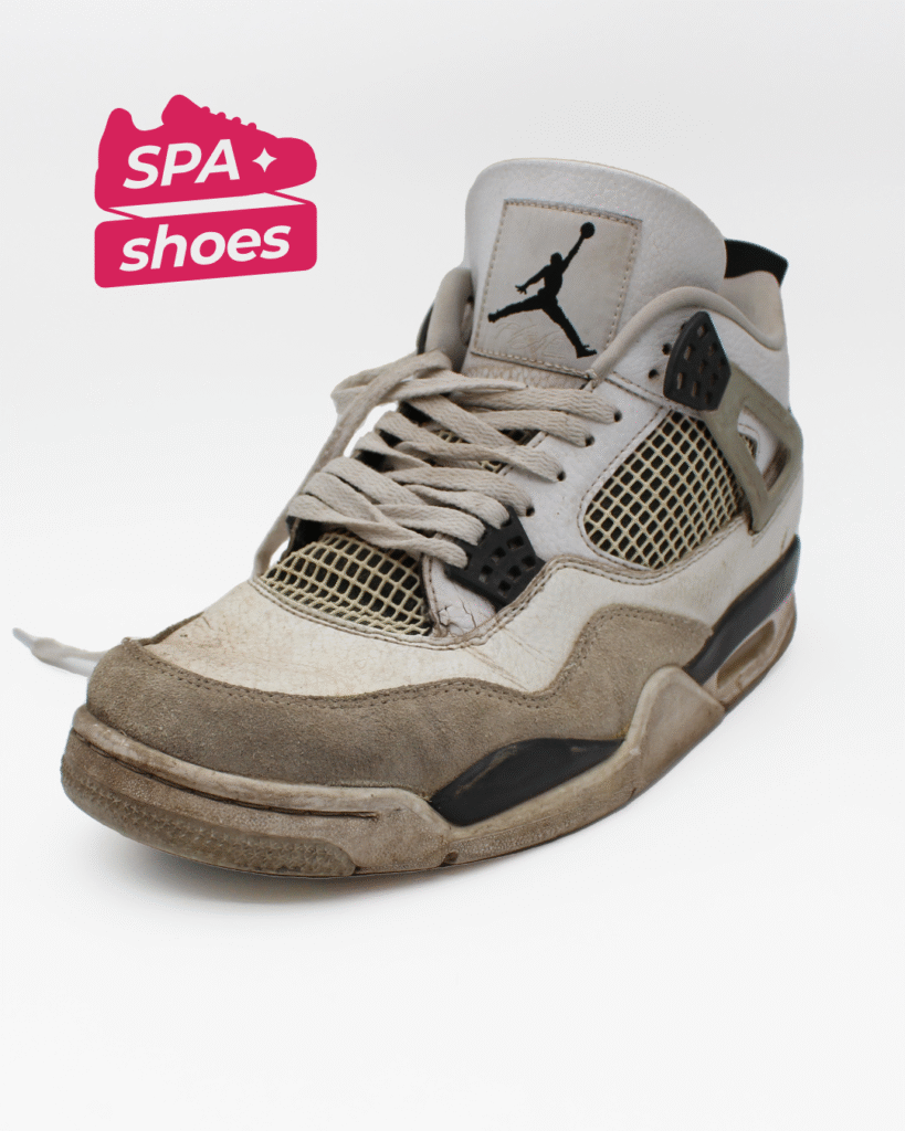 Curățare Nike Jordan Retro 4