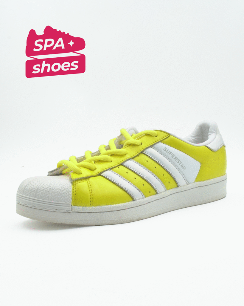 Curățare și vopsire Adidas Campus
