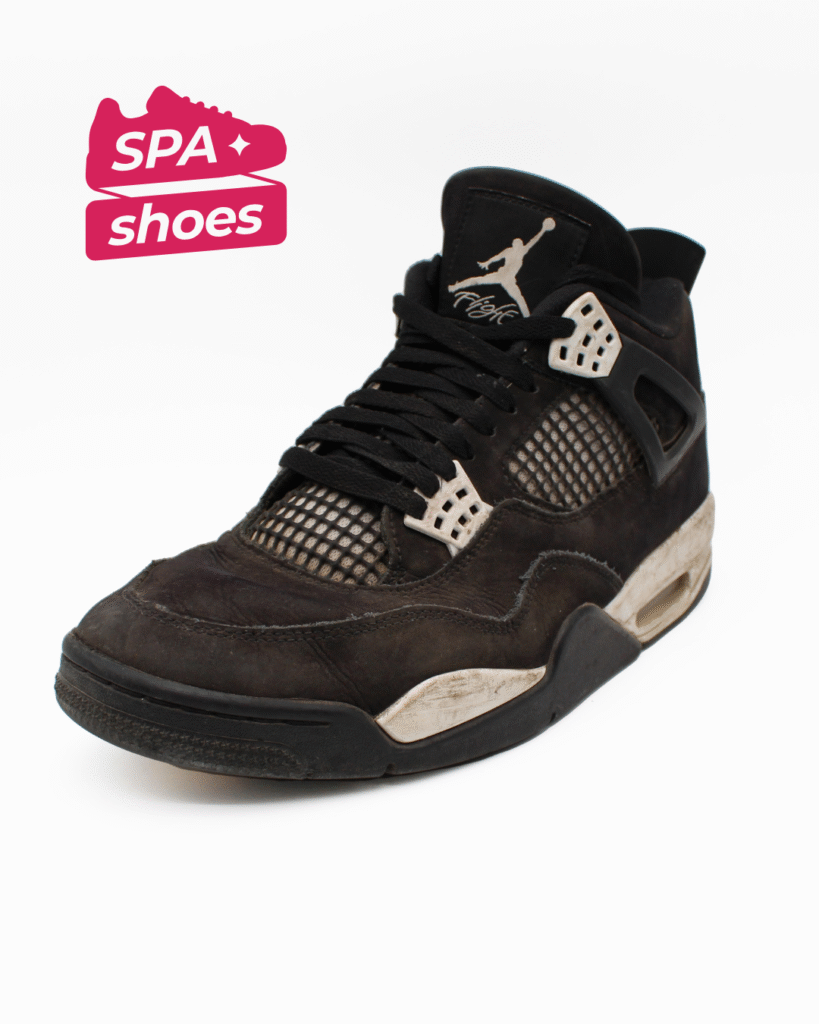 Curățare și vopsire Nike Jordan Retro 4